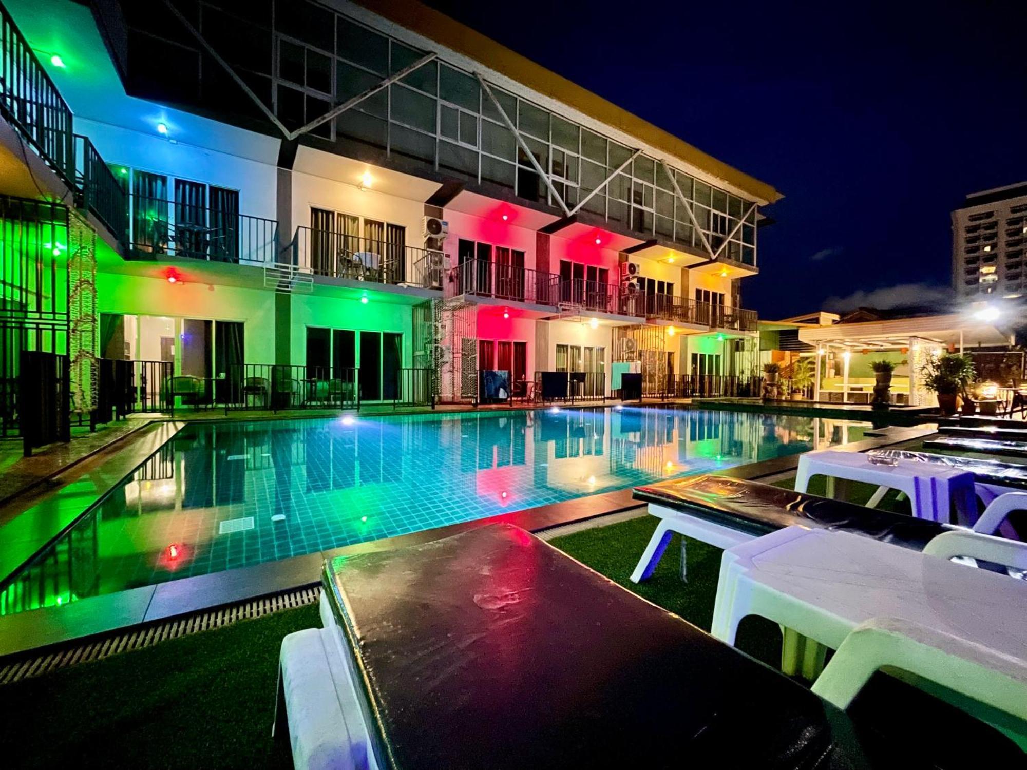Anantra Pattaya Resort מראה חיצוני תמונה